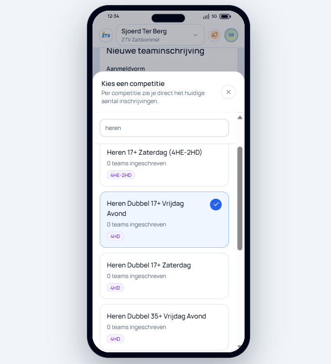 Mobiel inschrijfscherm voor seniorencompetitie